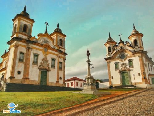 Igreja São Francisco e Nossa Senhora do Carmo - Praça Minas Gerais - Mariana-MG