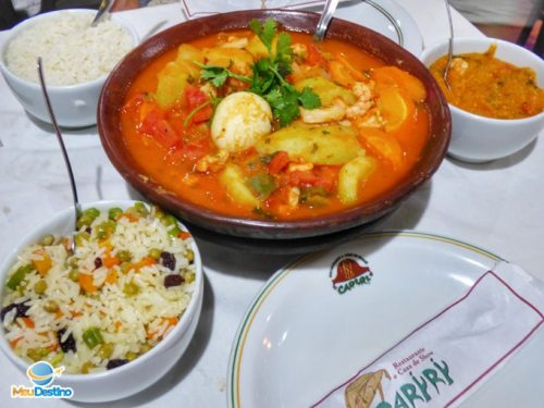 Moqueca de Peixe com Camarão - Restaurante e Casa de Forró Cariri - Aracaju-SE
