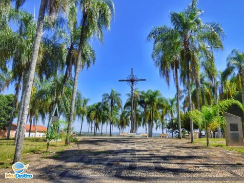 Praça Sagrado Coração de Maria - Dores do Indaiá-MG