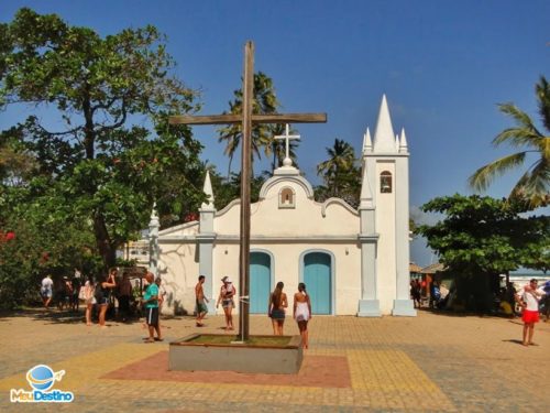 Capela de São Francisco de Assis - O que fazer na Praia do Forte-BA