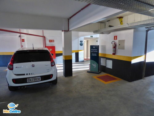 Estacionamento