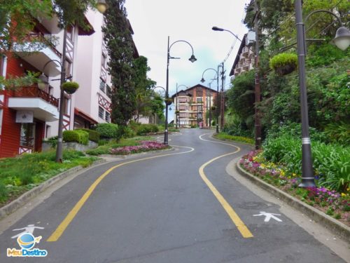 Rua Torta - Roteiro pelo Centro de Gramado-RS