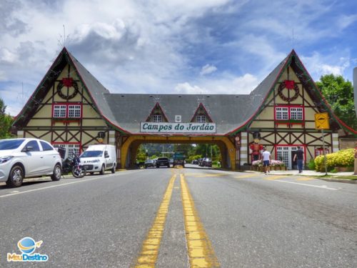 Portal de entrada da cidade - O que fazer em Campos do Jordão-SP