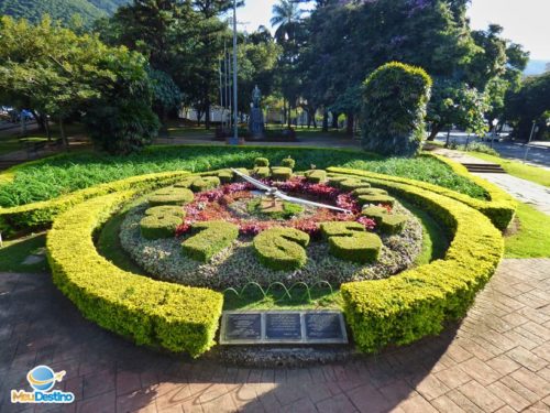 Relógio Floral - Roteiro pelo Centro de Poços de Caldas-MG