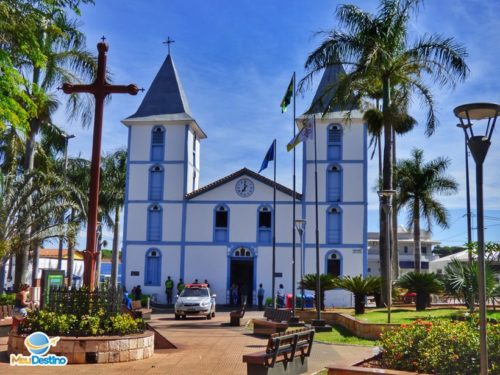 Igreja Matriz - O que fazer em Trindade-GO