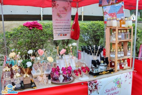 Feira Entre Amigos - Praça do Santuário - Divinópolis-MG