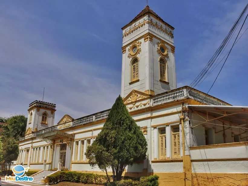 Fundação Cultural Calmon Barreto - Roteiro em Araxá-MG