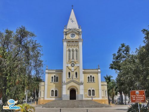 Igreja Matriz de São Domingos Gusmão - Roteiro em Araxá-MG