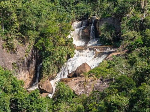 Cachoeira dos Henriques - Gonçalves-MG