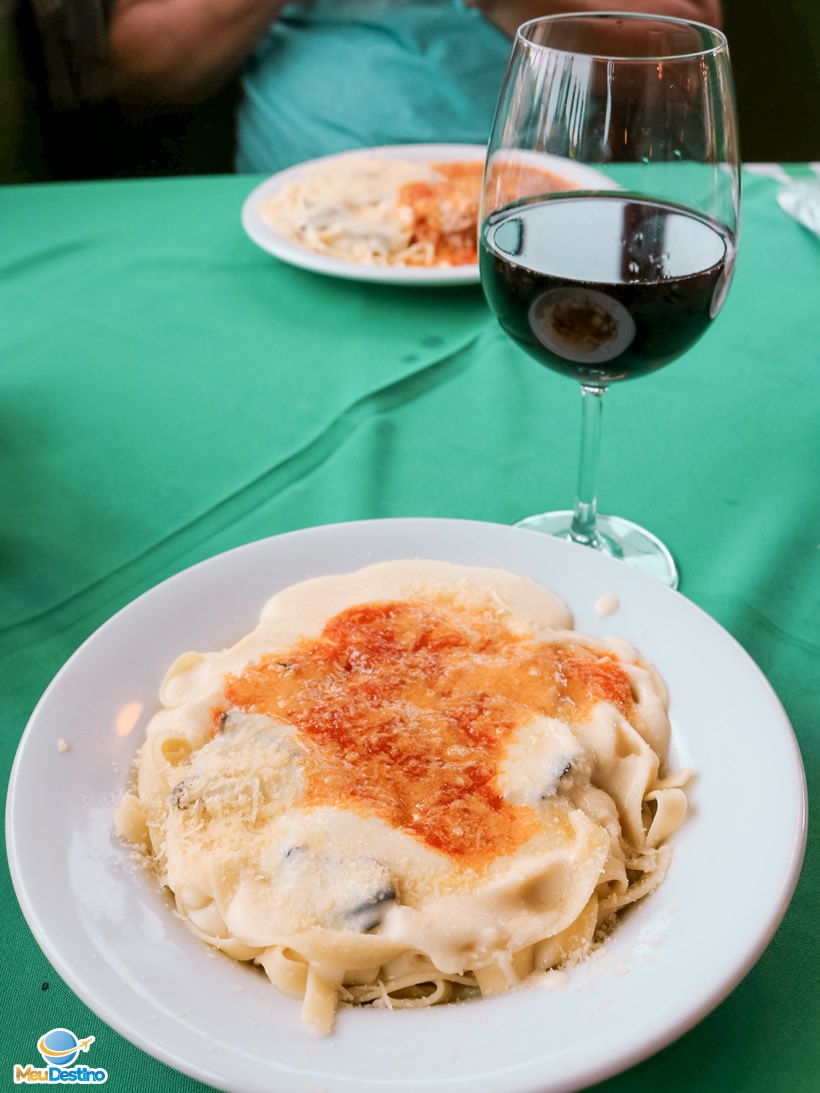 Fetuccine Alla Monte Verde - Cantina Portali Di Napoli